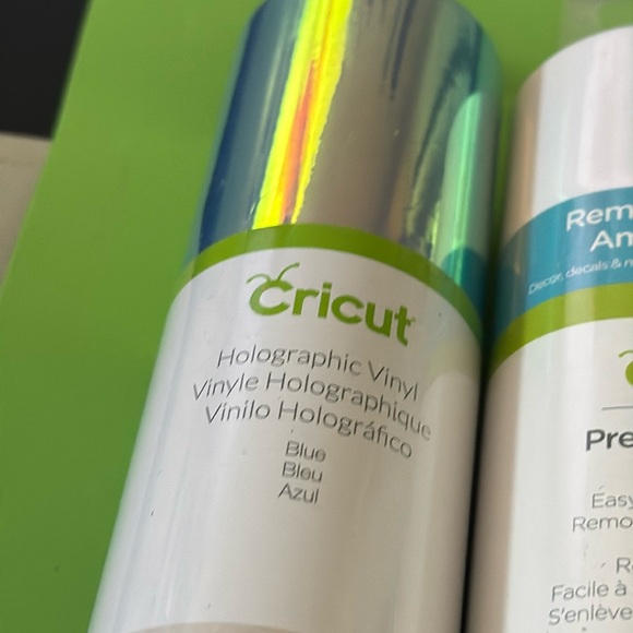 Bundle Cricut Premium Vinyl Permanent 3 Rolls Holographic White Black - Picture 2 of 5